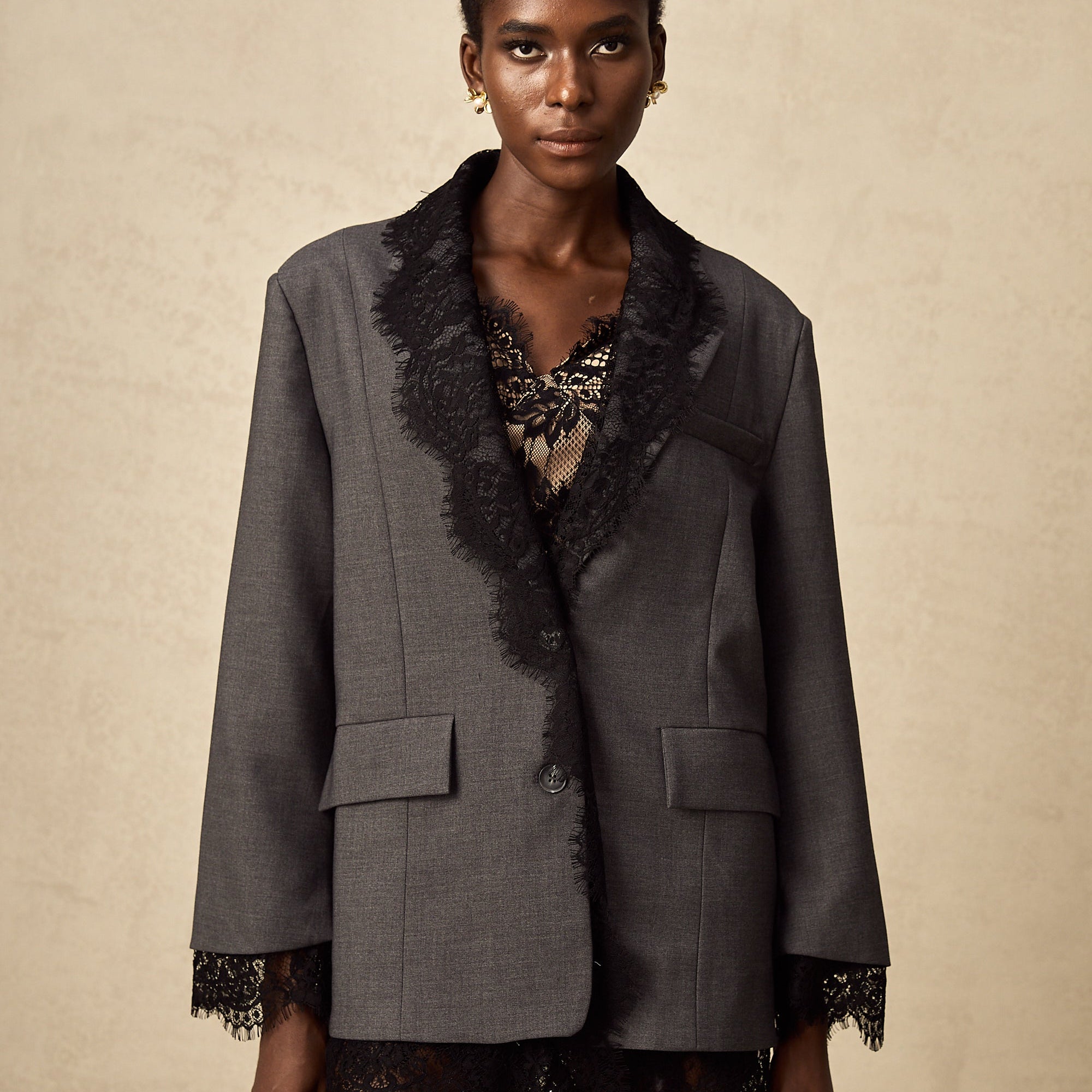 Diana Dantel Yaka Detaylı Blazer Ceket