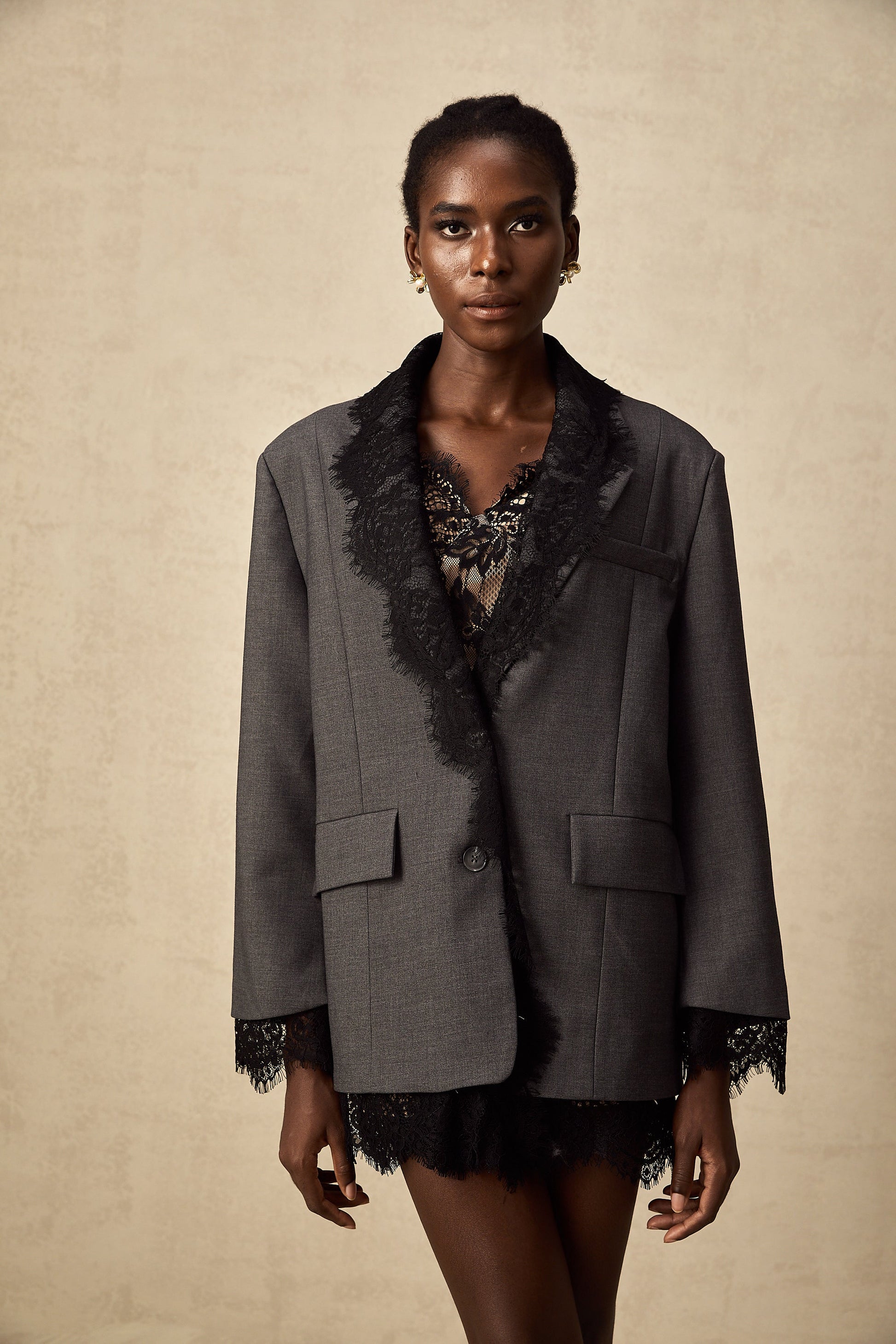Diana Dantel Yaka Detaylı Blazer Ceket