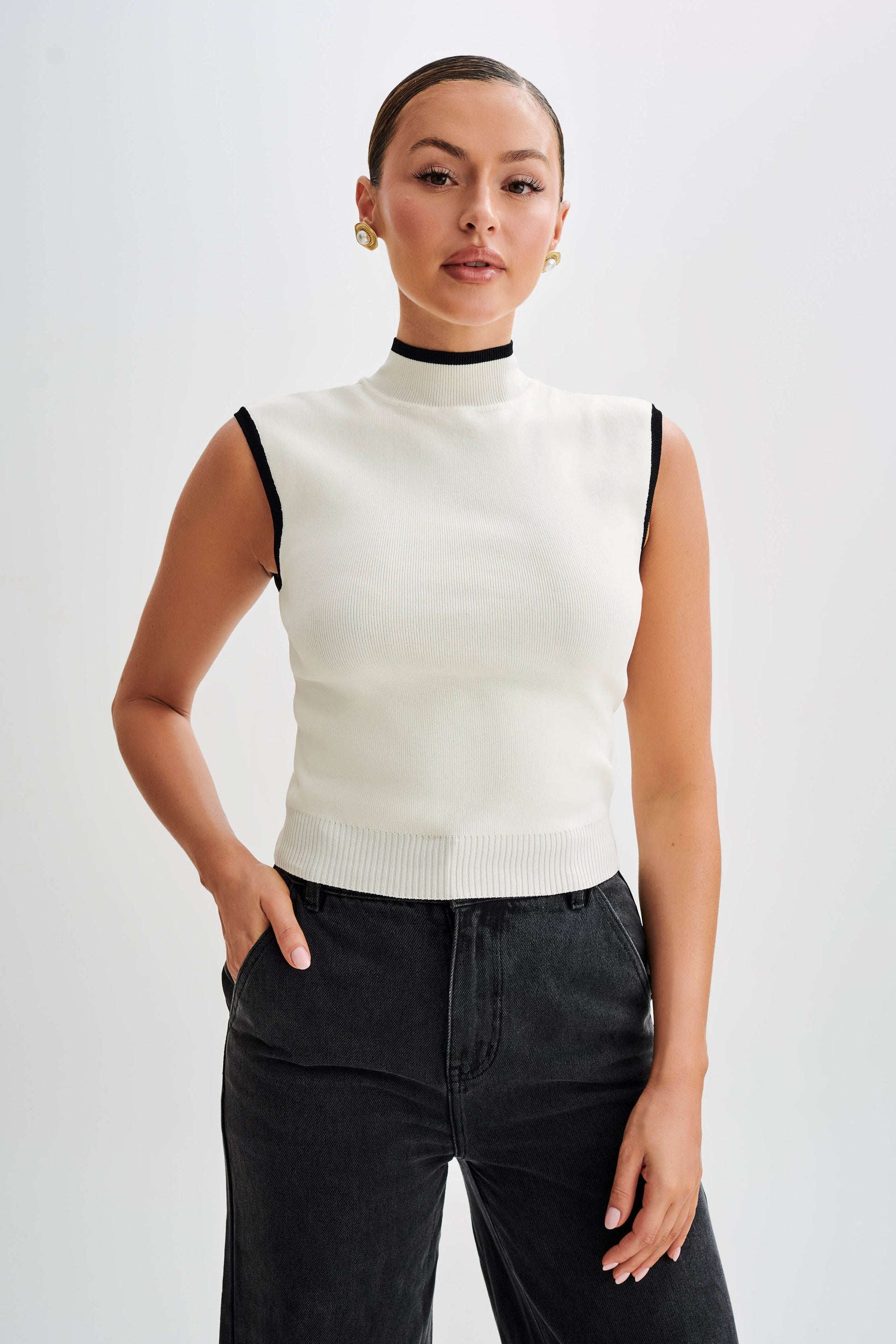 Laurina High Neck Contrast Üst