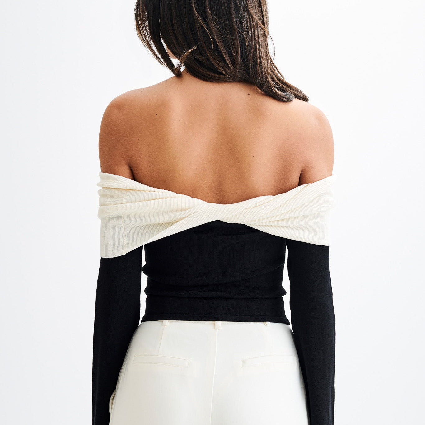 Yoko Contrast Overlay Knit Top - Black/White
