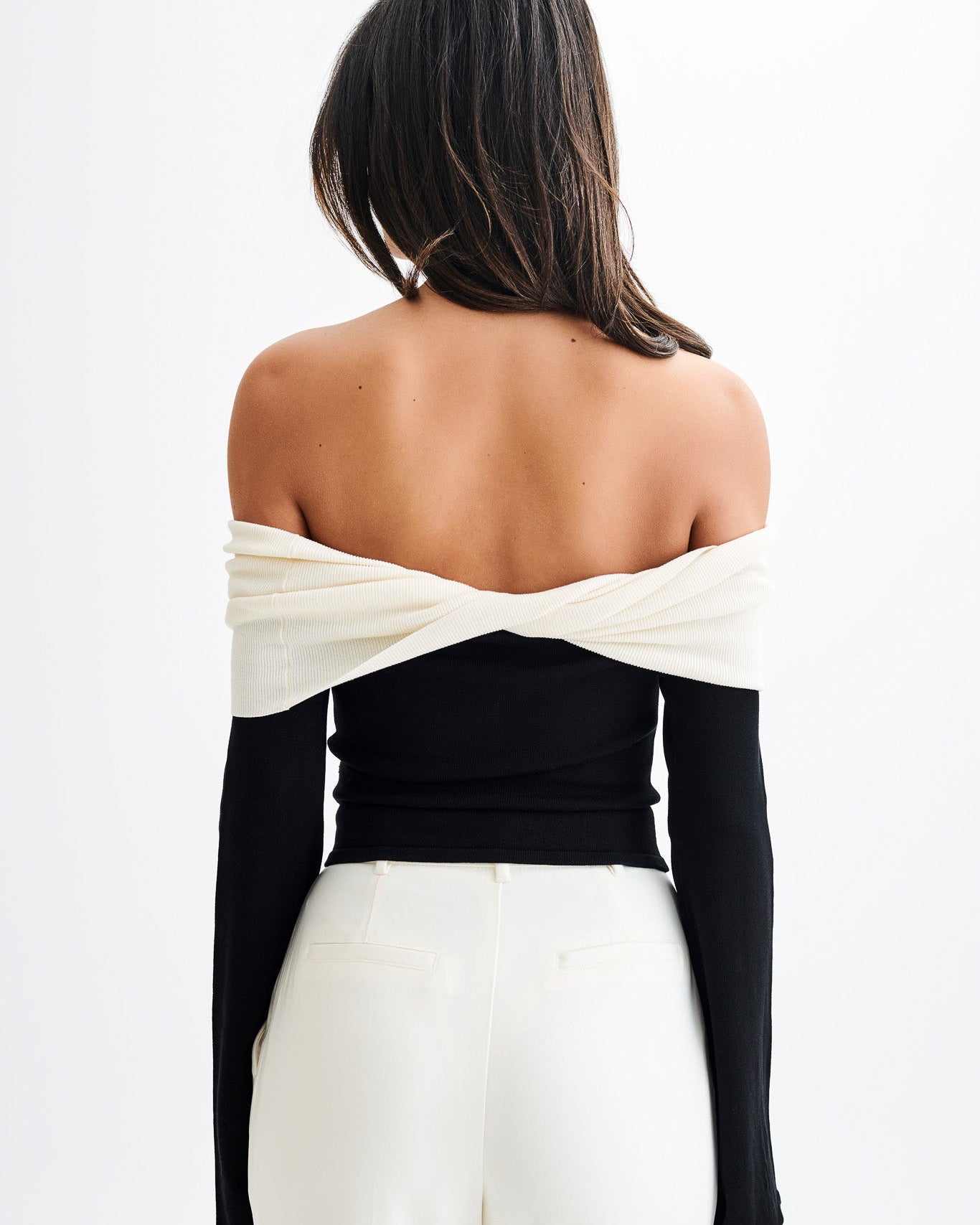 Yoko Contrast Overlay Knit Top - Black/White