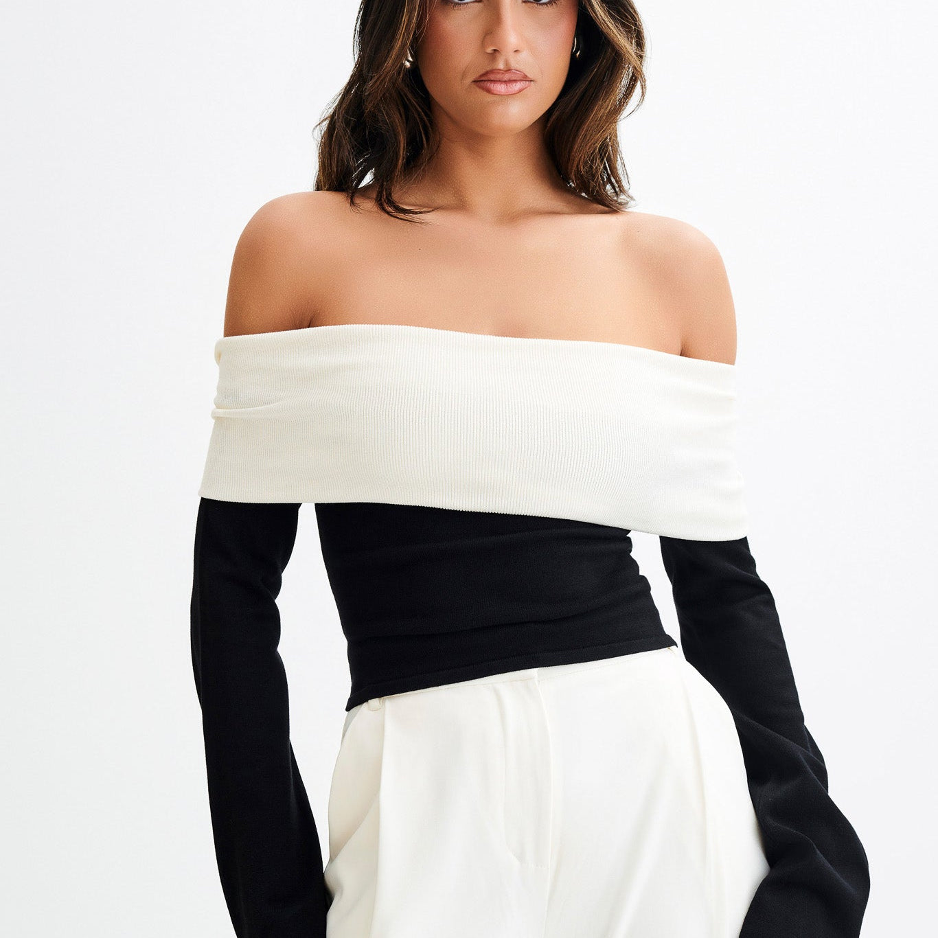 Yoko Contrast Overlay Knit Top - Black/White