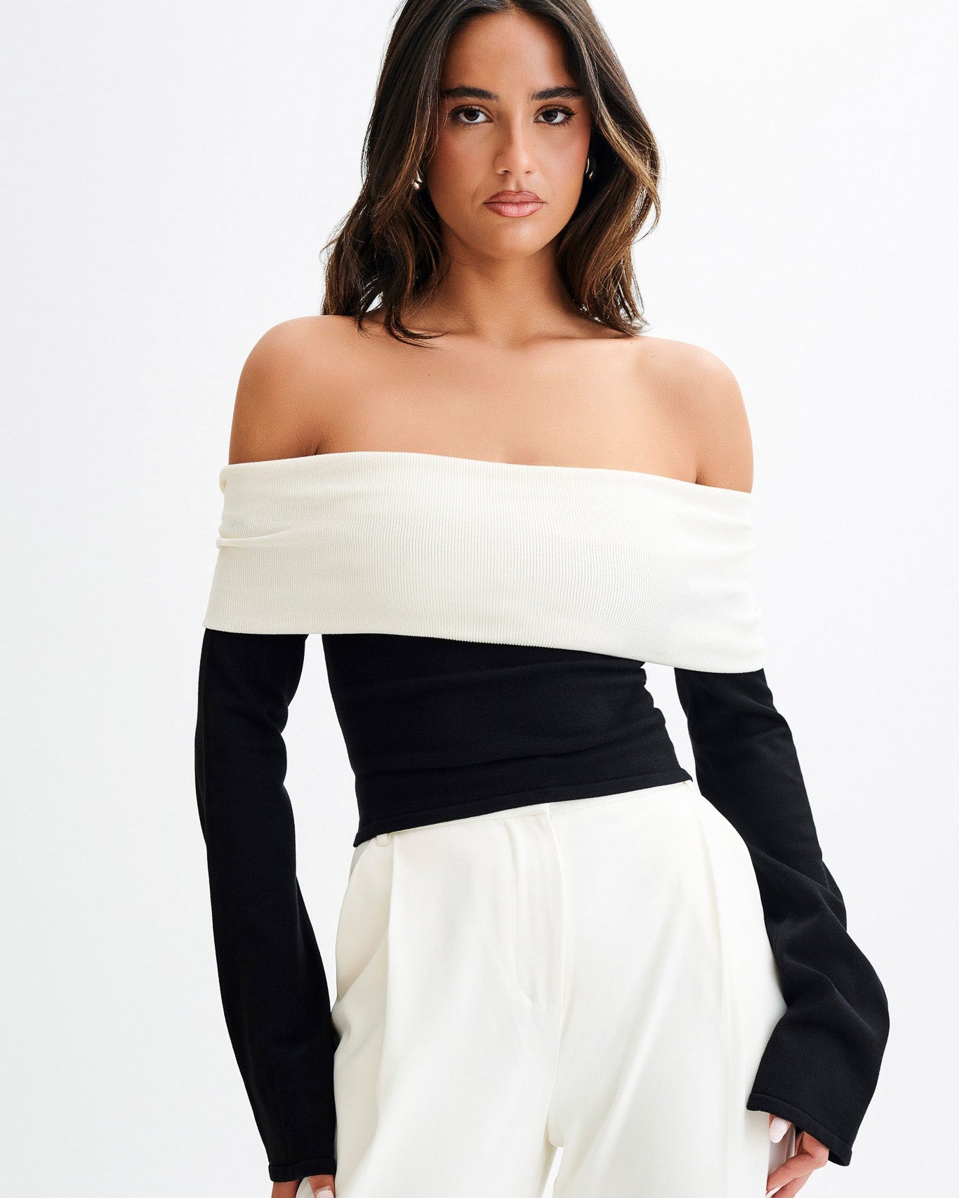 Yoko Contrast Overlay Knit Top - Black/White