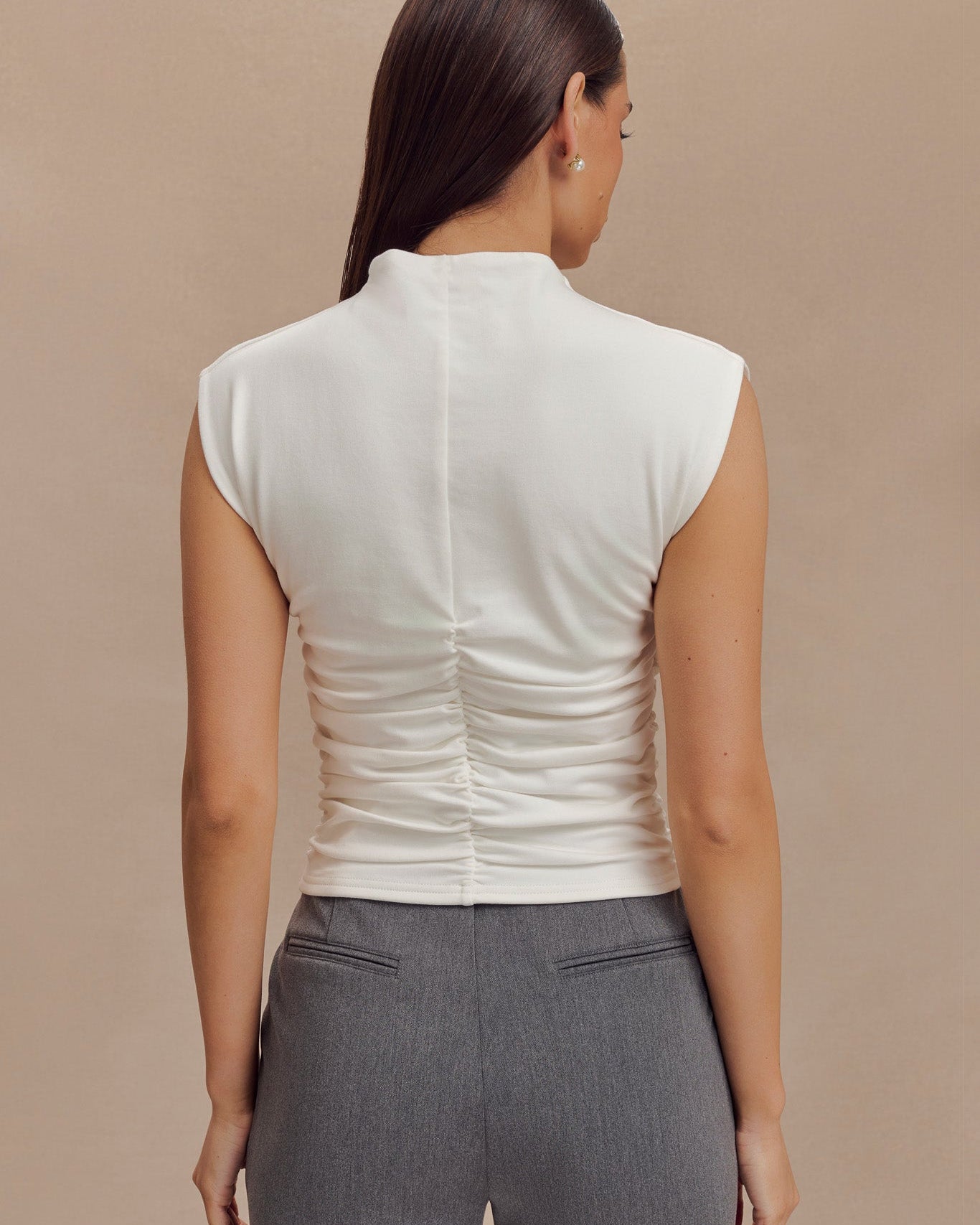 Ellia High Neck Sleeveless Üst