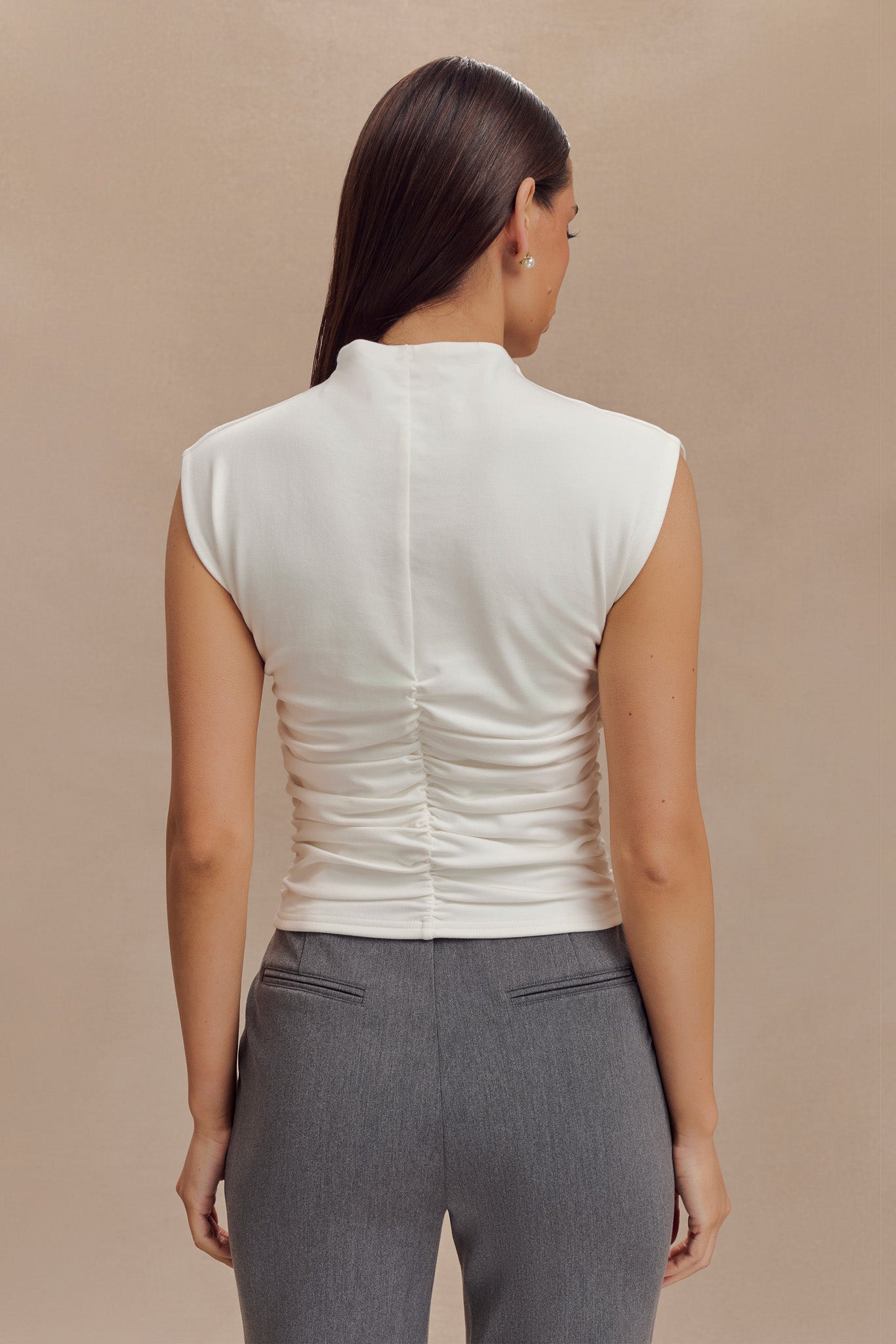 Ellia High Neck Sleeveless Üst