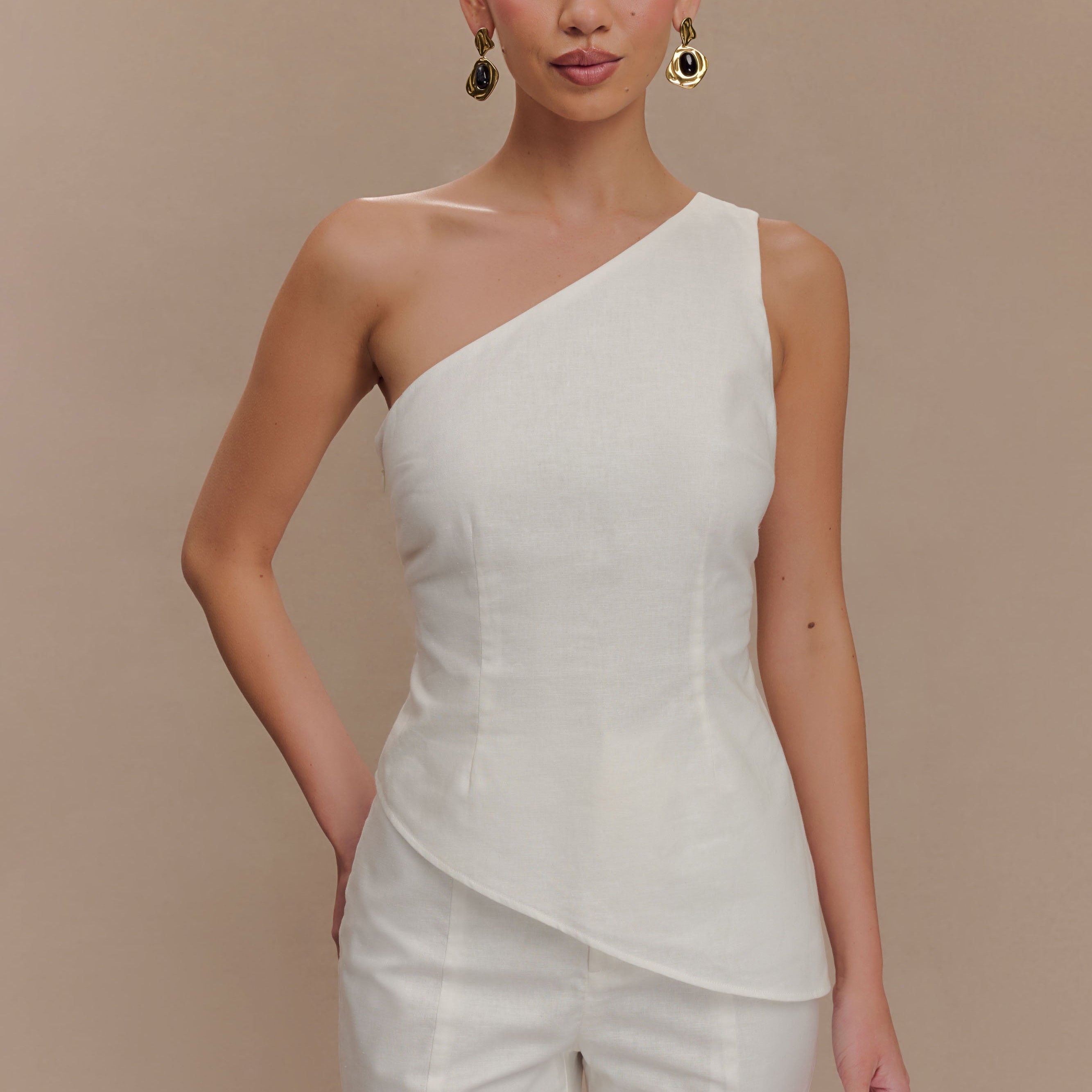 Dora Linen One Shoulder Top - Ivory