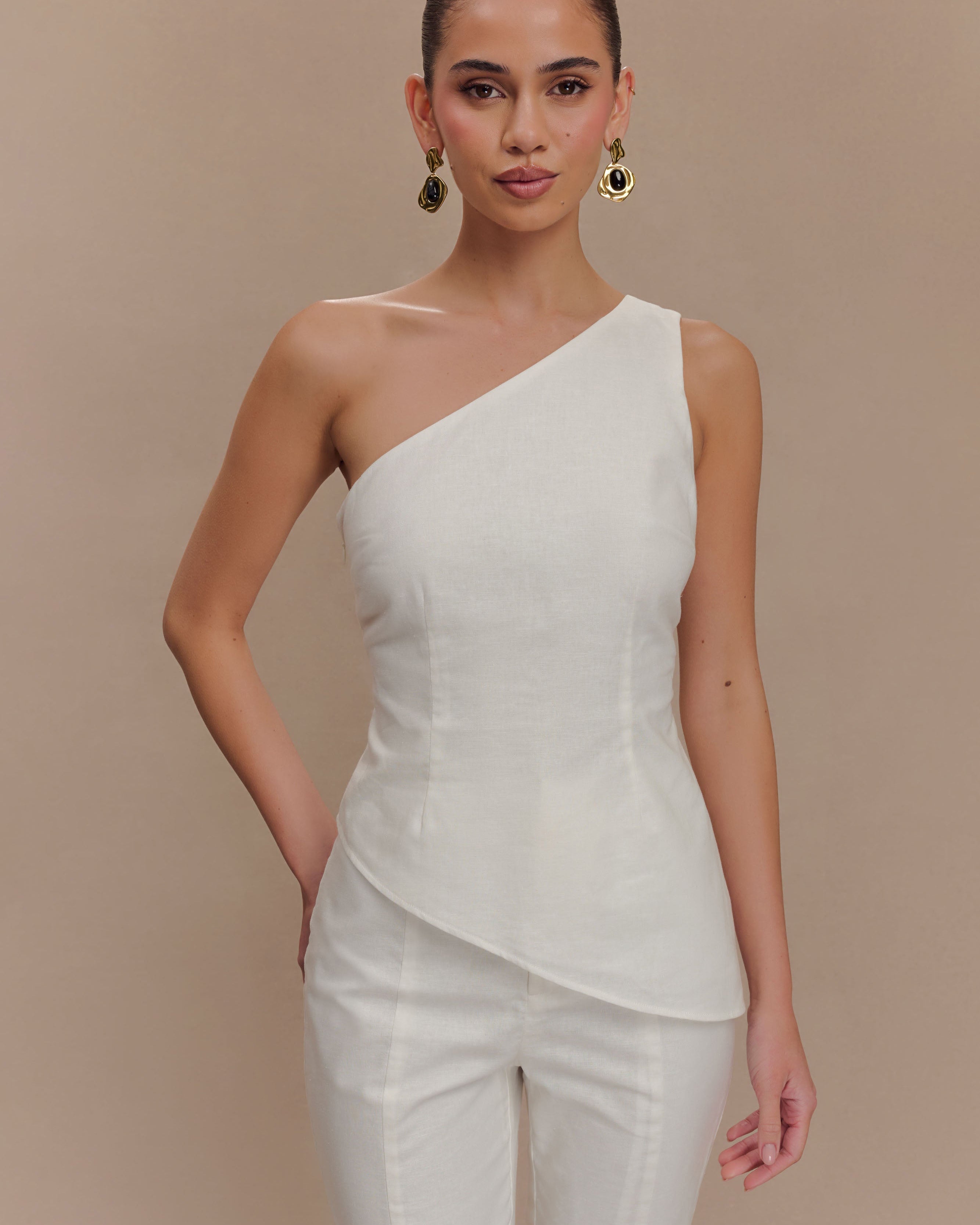 Dora Linen One Shoulder Top - Ivory
