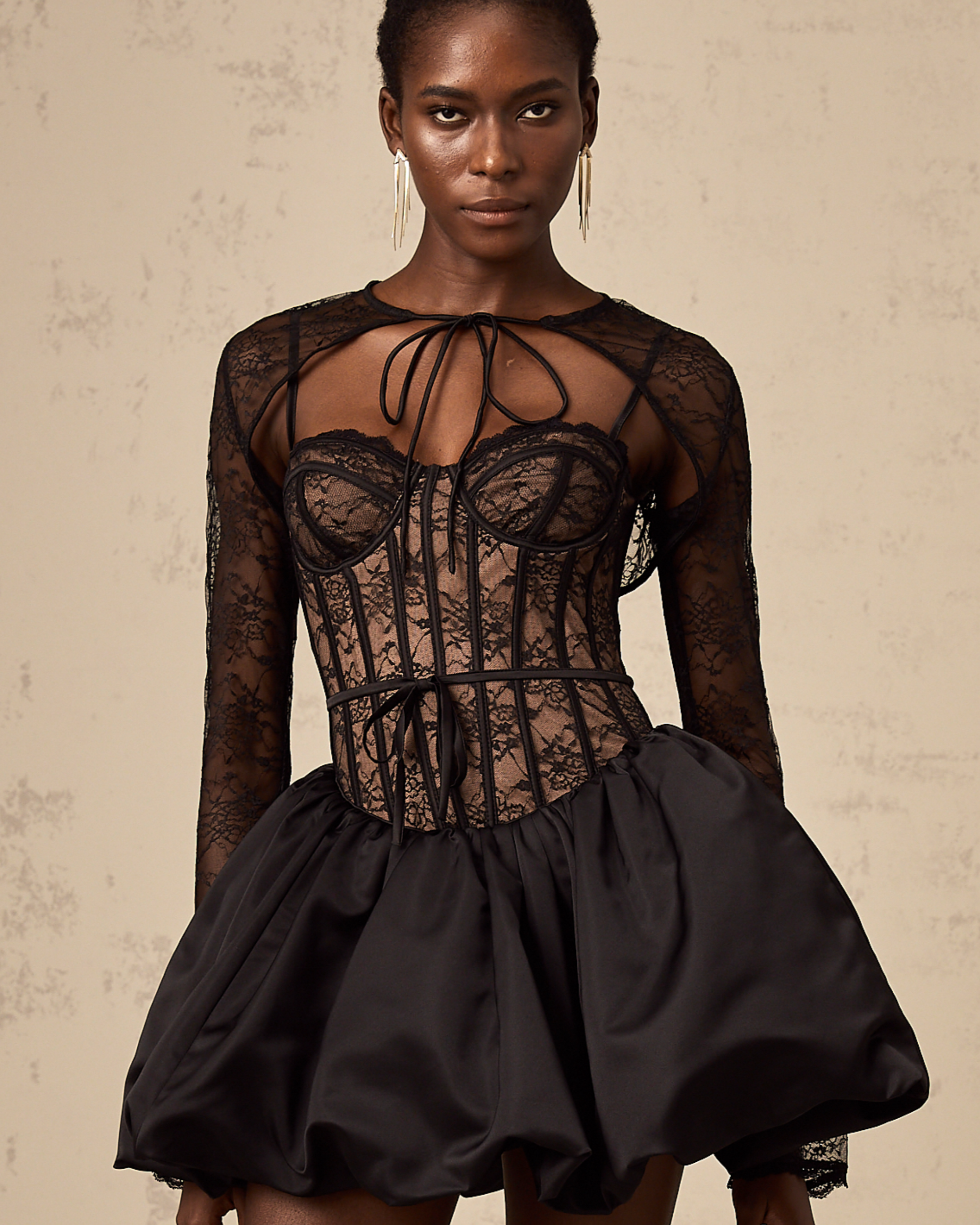 Louise Dantel Mini Elbise