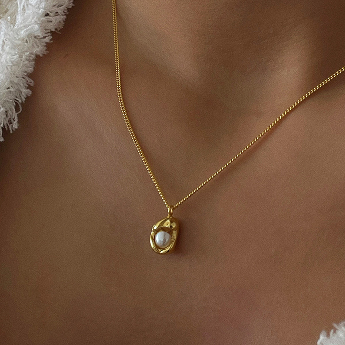 Minimalist Barok İnci Kolye
