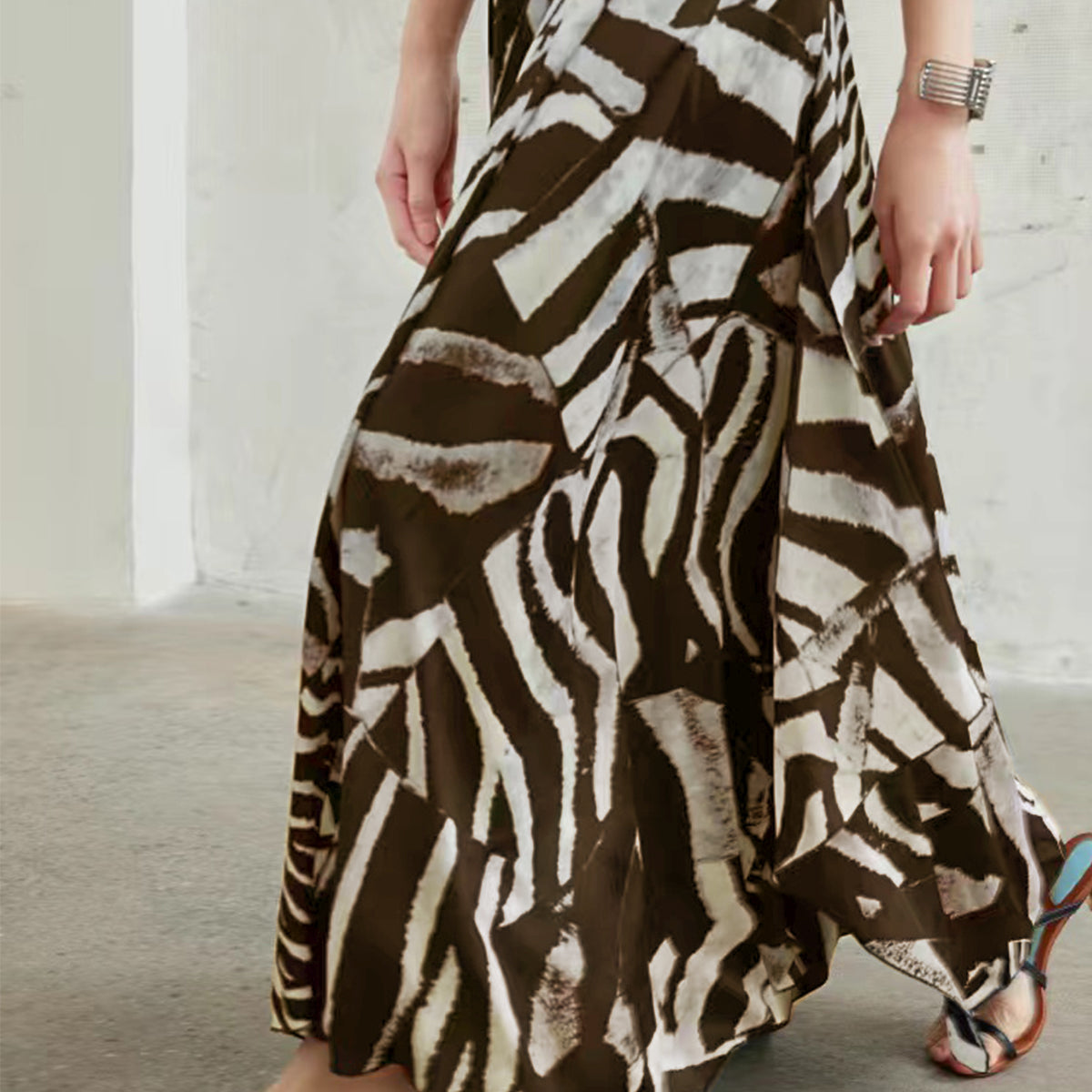 Zebra Printed Maxi Etek
