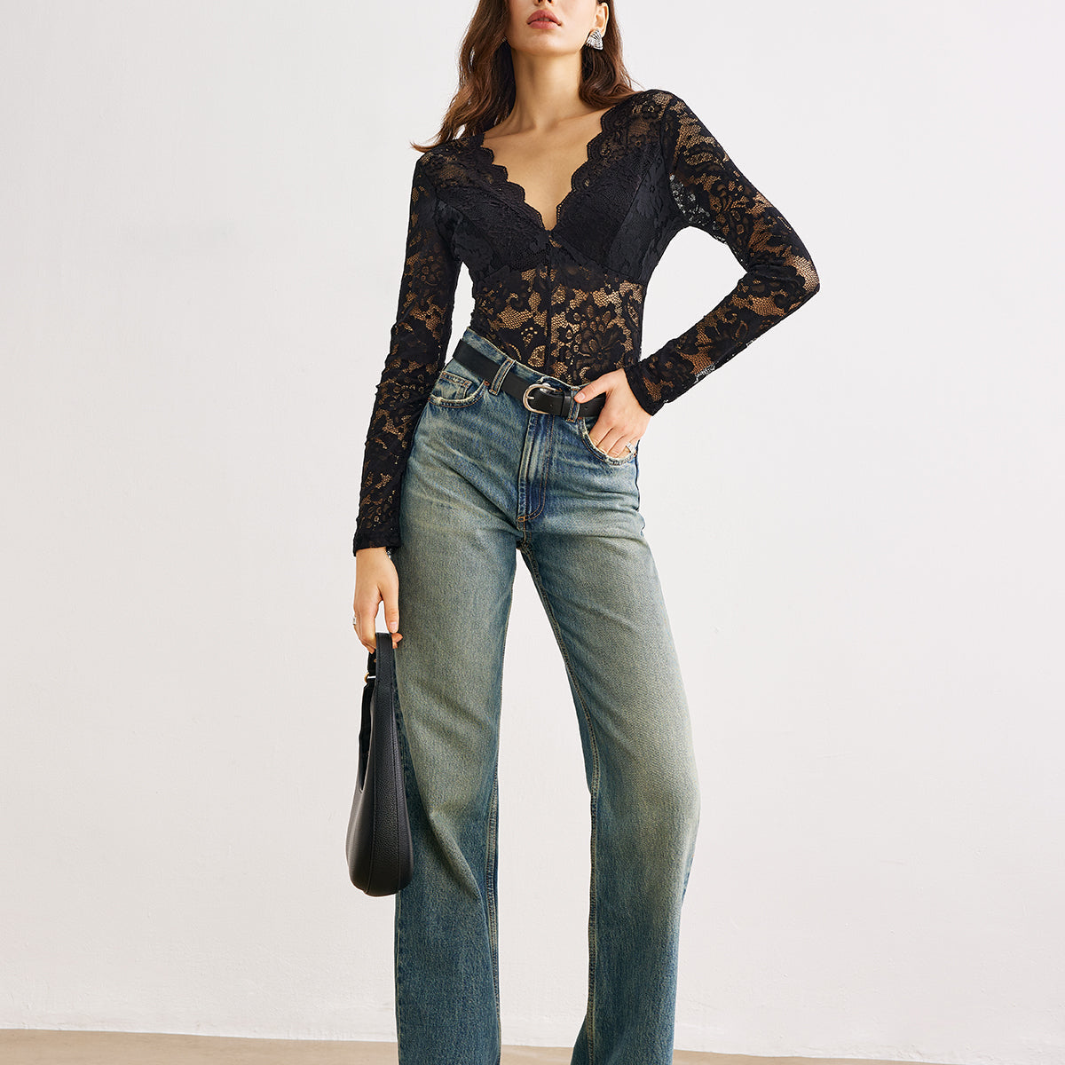Dalga Kesim Dantel Panel Bodysuit