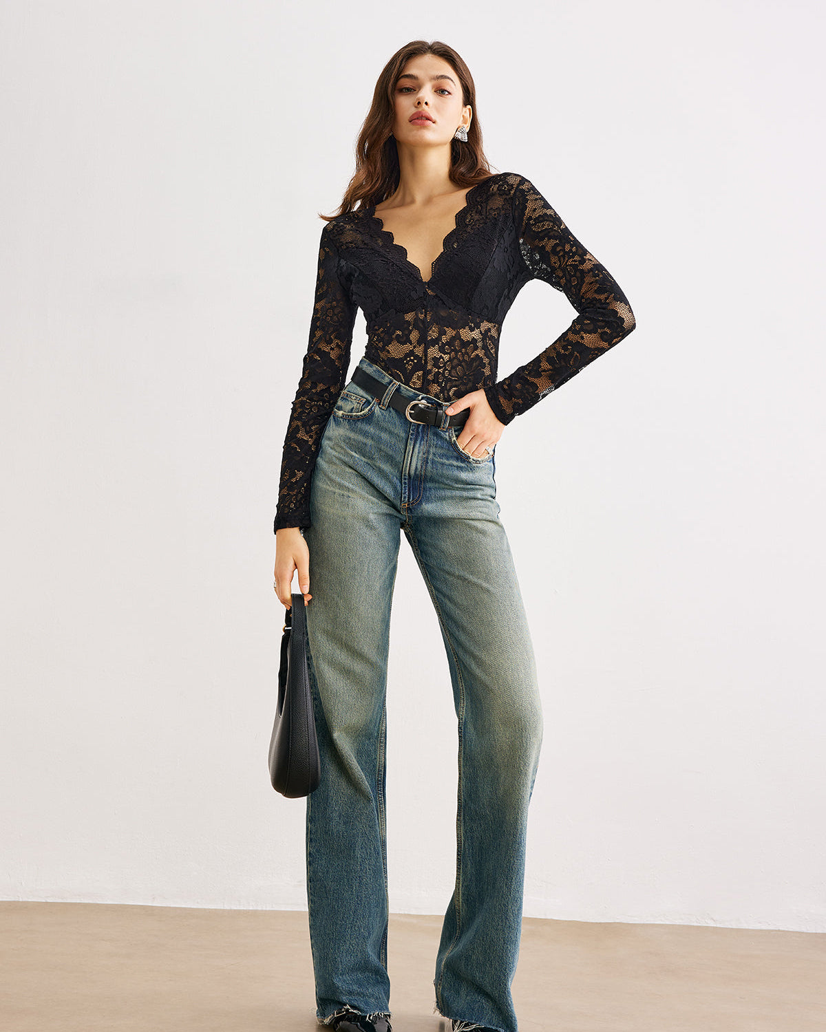 Dalga Kesim Dantel Panel Bodysuit