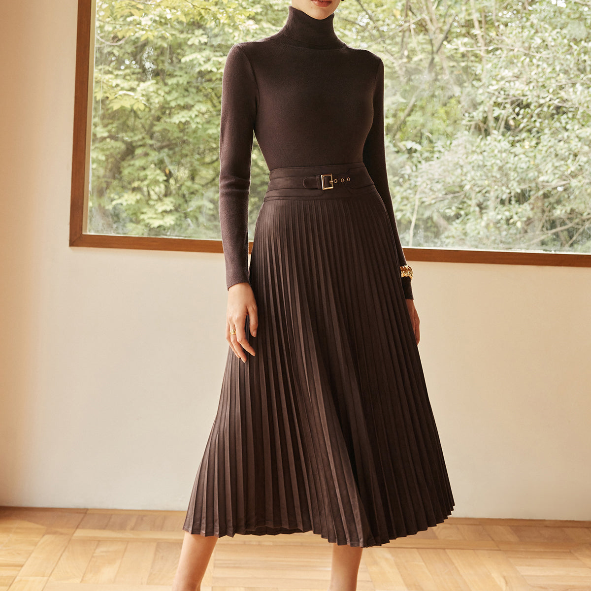 Pleated Suede Etek