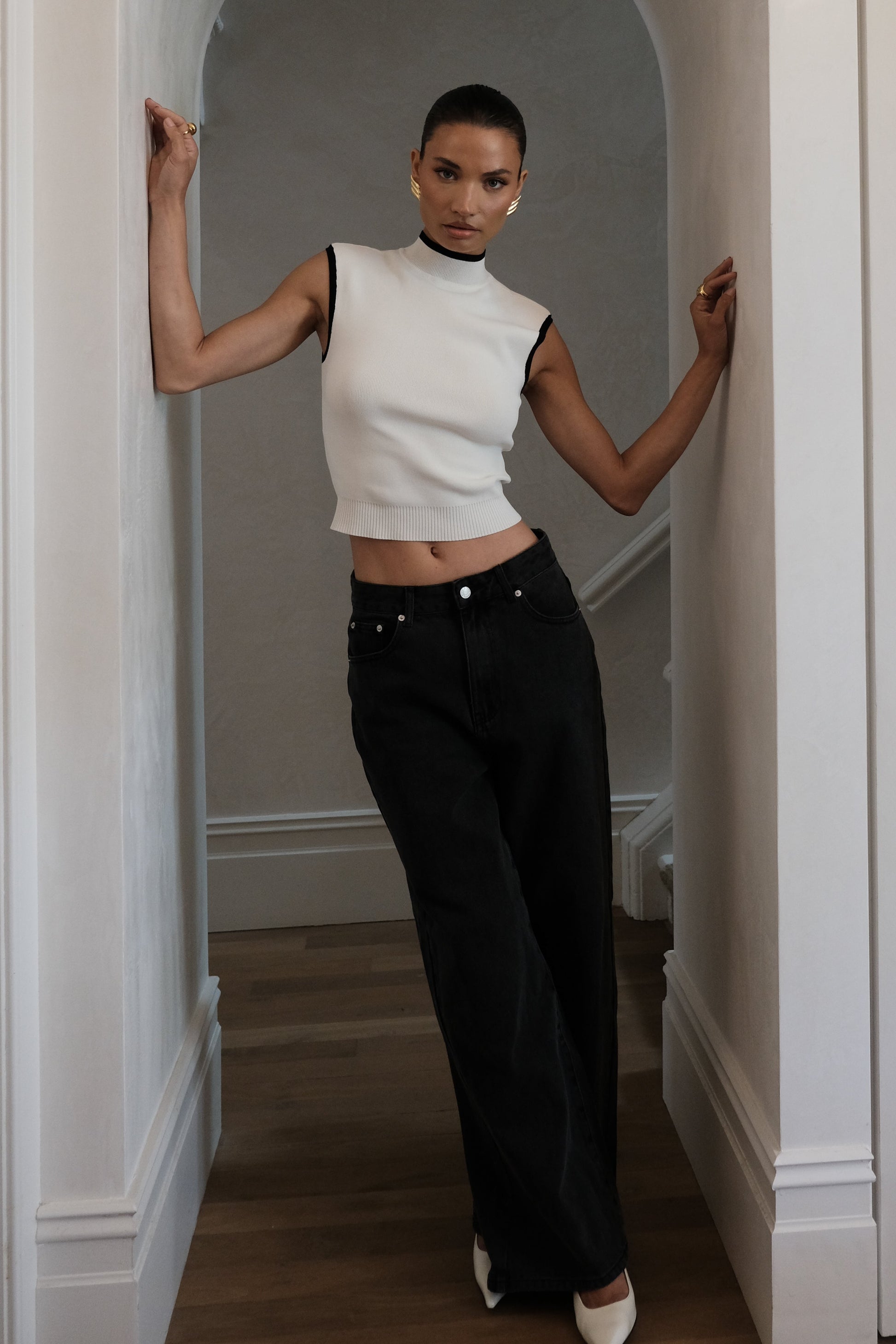 Laurina High Neck Contrast Üst