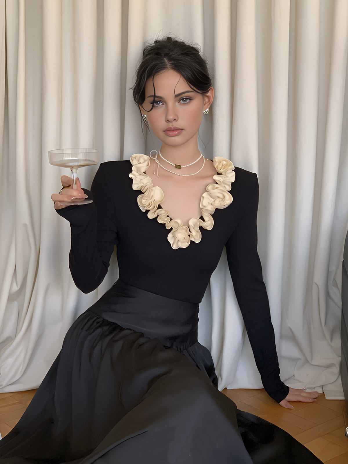Elegant Bloom Detaylı Bluz