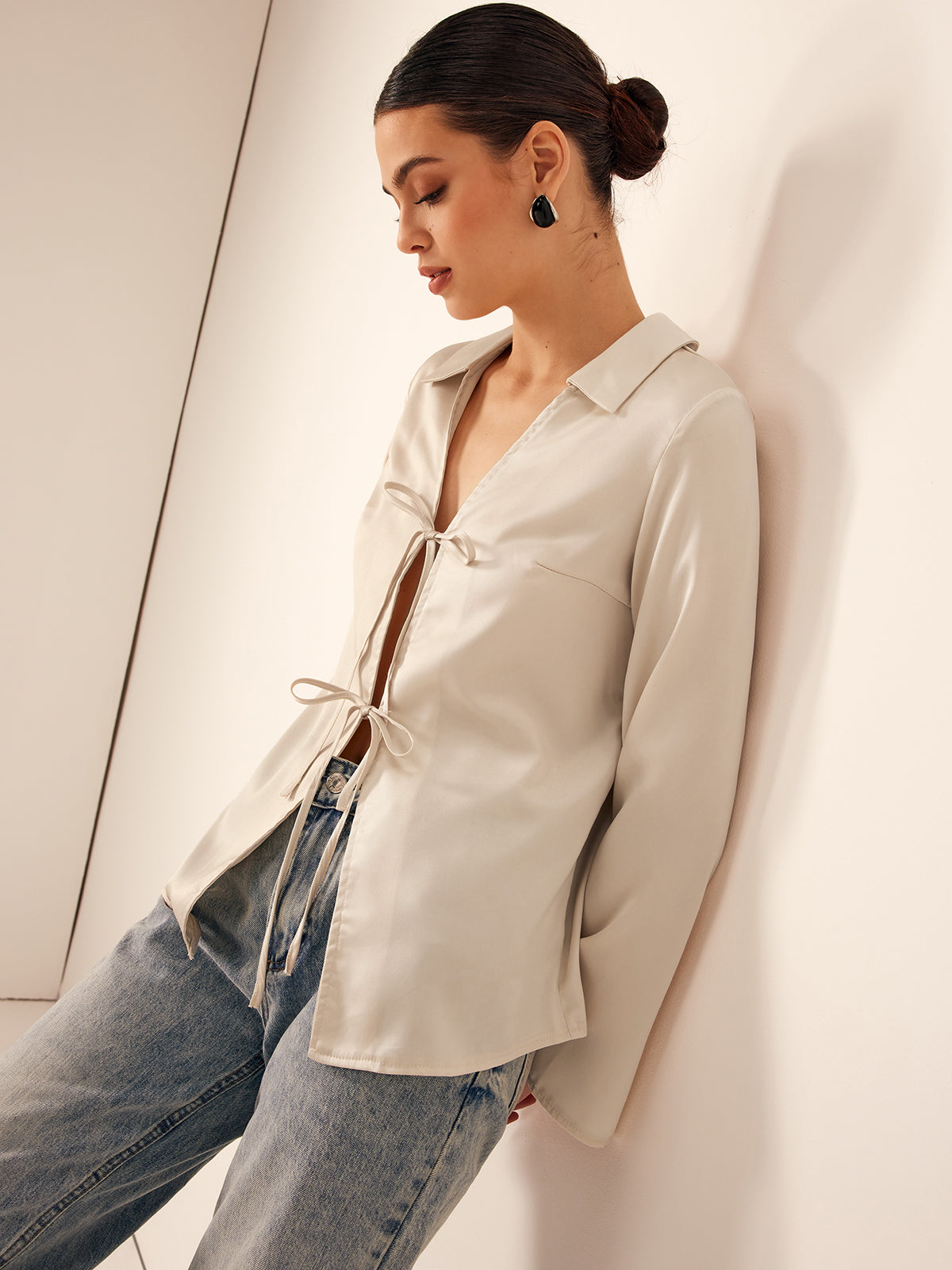 Ivory Tied Minimal Bluz