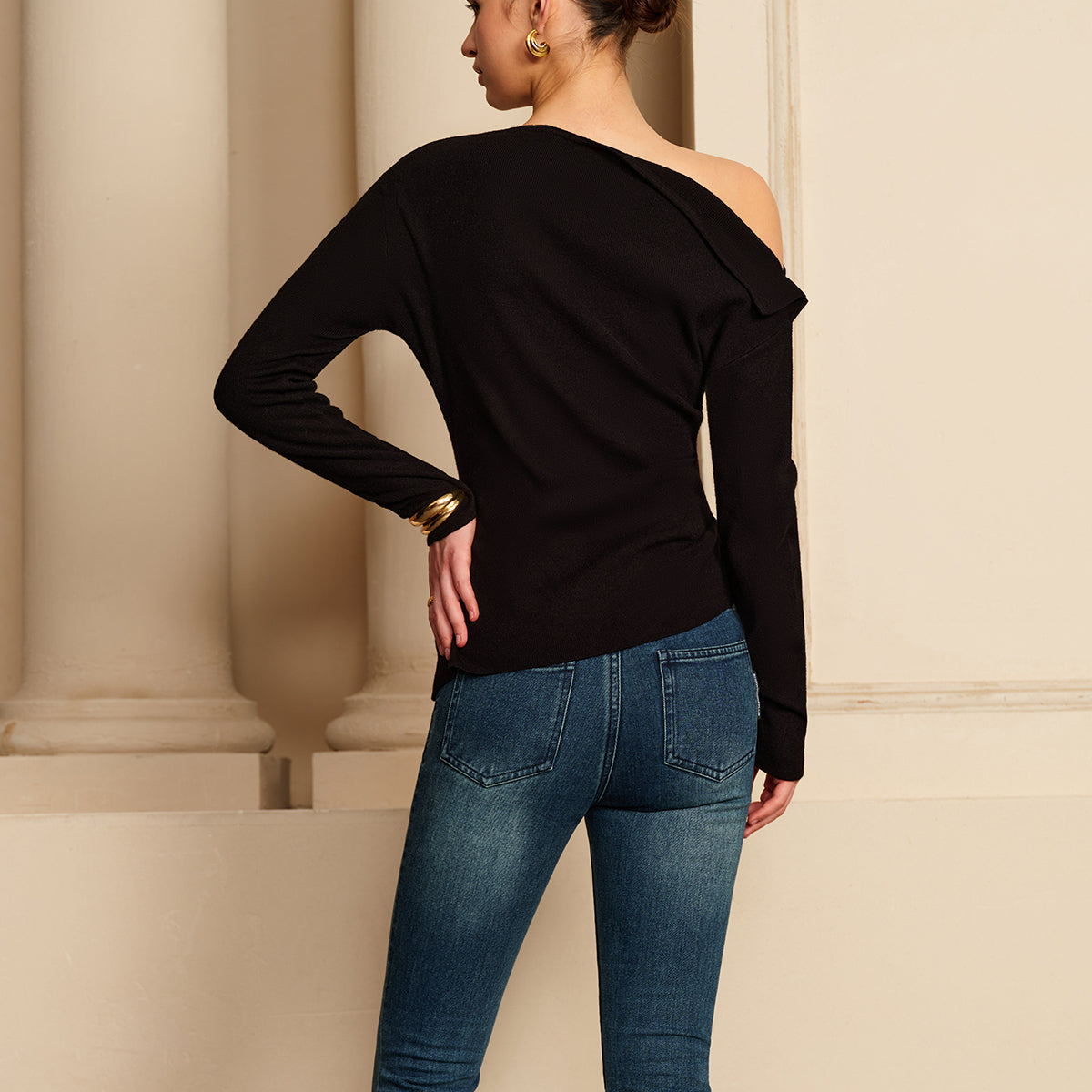 Noir Elegance Tek Omuz Bluz