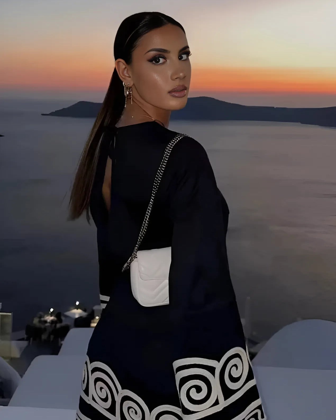 Khloe Uzun Kollu Etnik Desenli Mini Elbise