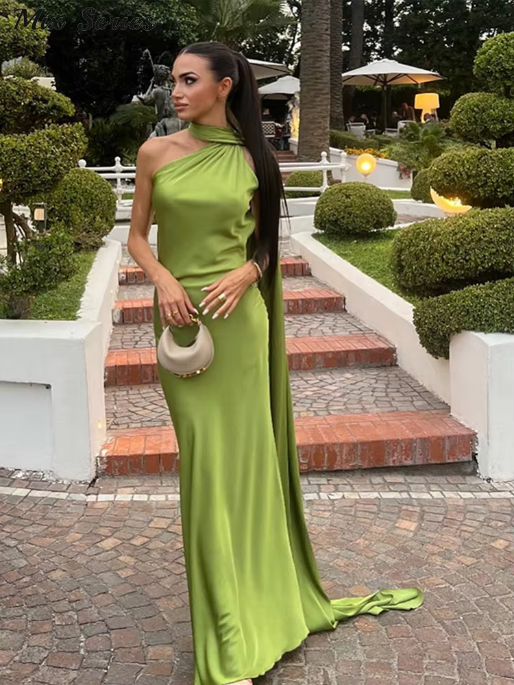 Zümrüt Saten Maksi Elbise