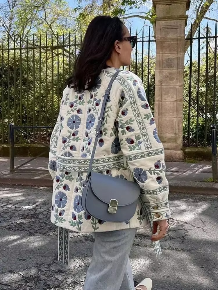 Blau Floral Dantel Detaylı Patchwork Ceket
