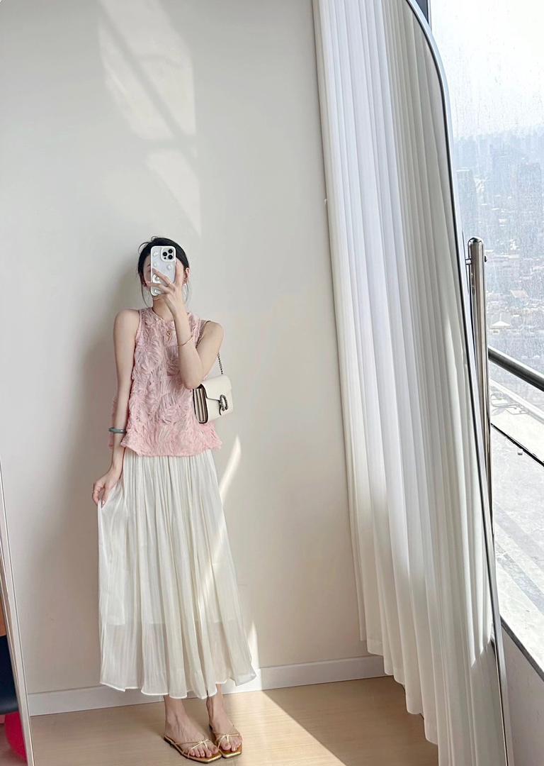 Bisiklet Yaka Kolsuz Bluz